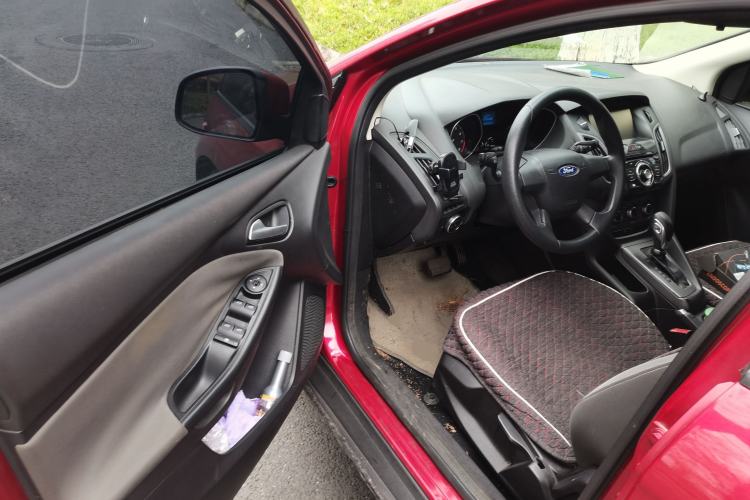 Used Ford Focus 2012 Hatchback 1.6L Automatic Comfort Model
