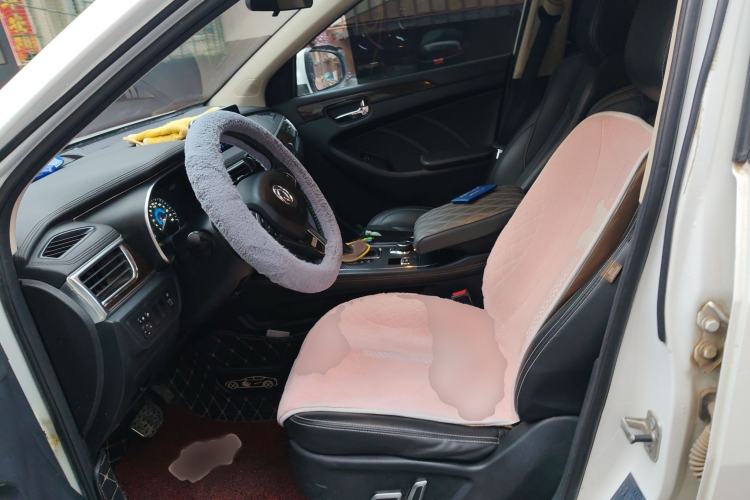 Used Dongfeng Fengon 580 2017 1.5T CVT Smart Style Model Left Front Seat