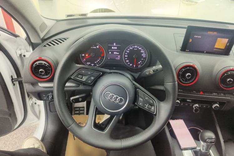 Used Audi A3 2020 Limousine 35 TFSI Style Edition China VI Emission Standard
