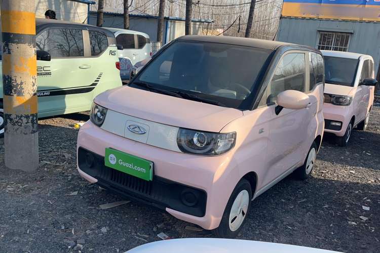 Used Chery New Energy QQ Ice Cream 2022 120km Conical Shape Lithium Iron Phosphate