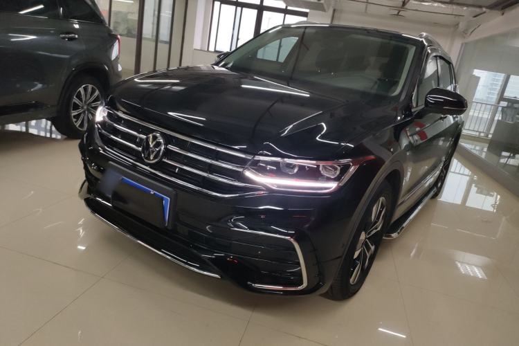 Used Volkswagen Tiguan L 2025 Model Outstanding Version 330TSI Automatic Two-Wheel Drive R-Line Longyao Edition