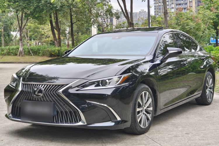 Used Lexus ES 2020 200 Excellence Edition