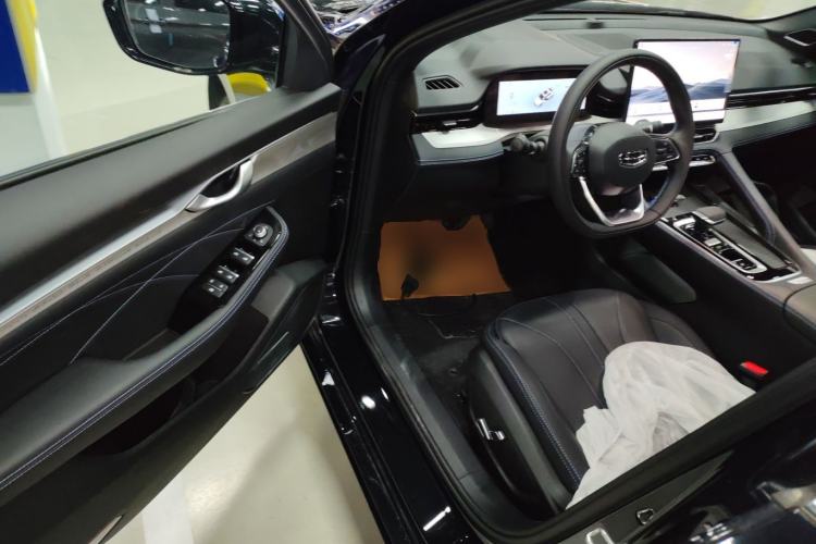 Used Geely Auto Preface 2026 Model Oriental Yao 1.5TD Fuyao Edition