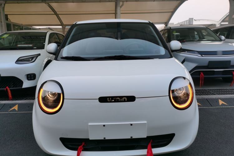 Used CHANGAN NEVO Lumin 2025 205km Refreshing Edition Front