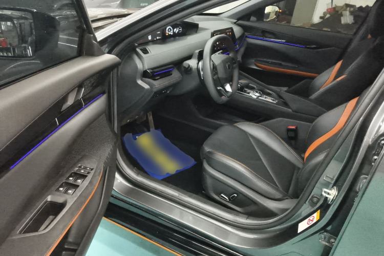 Used CHANGAN UNI-V 2022 1.5T Sport Edition Driver Seat