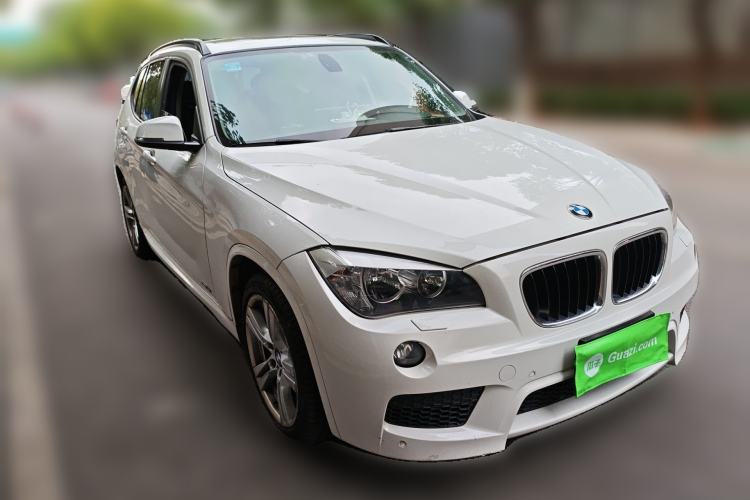 Used BMW X1 2015 sDrive18i Fashion Upgrade Edition Front Right 45 Deg