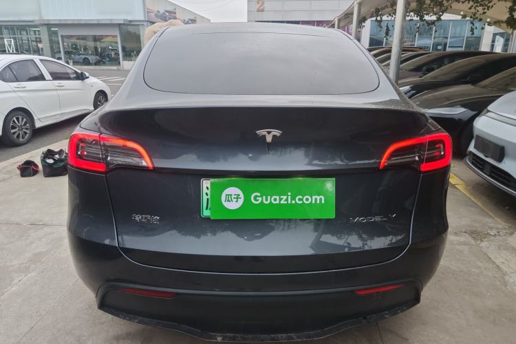 Used Tesla Model Y 2021 Long-Range All-Wheel-Drive Version Rear