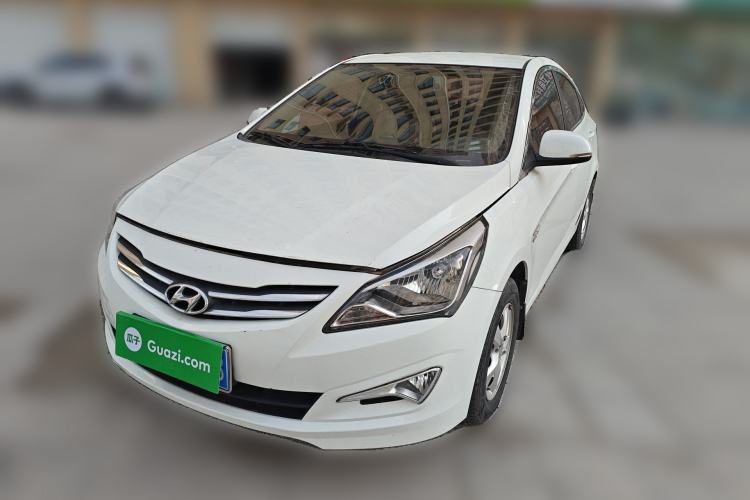 Used Hyundai Verna (older generation) 2016 1.4L Manual Smart GLS Trim