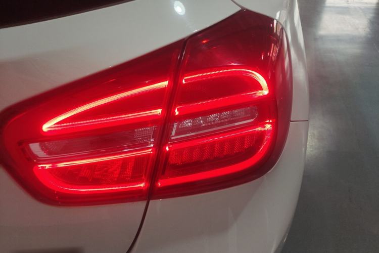 Used Mercedes-Benz GLA 2016 GLA 220 4MATIC Fashion Edition
