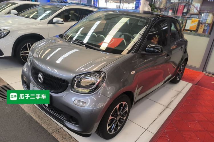 Used smart forfour 2016 1.0L 52 kW Passion Edition
