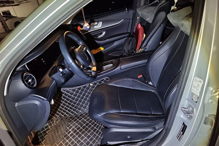 Used Mercedes-Benz E-Class 2019 Restyled E 300 L Sport Luxury Edition Left Front Seat