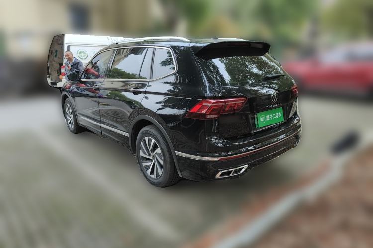 Used Volkswagen Tiguan L New Energy 2023 430 PHEV Plug-in Hybrid Prestige Edition Rear Left 45 Deg