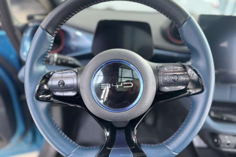 Used BYD Dolphin 2021 405 km Fashion Edition