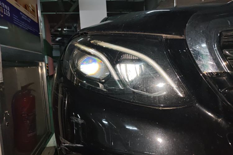 Used Mercedes-Benz E-Class 2020 E 300 L Luxury Model Right Front Headlight