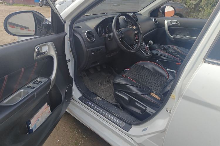 Used Haval H6 2013 Upgraded Model 1.5T Manual Two-Wheel Drive Elite Version