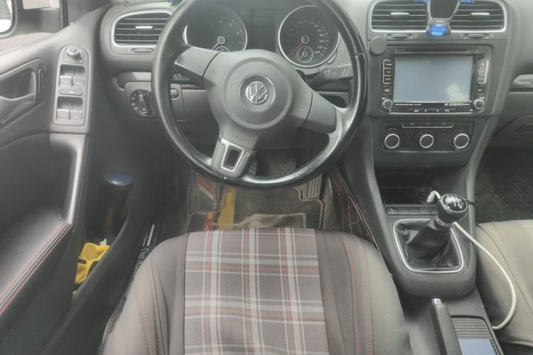 Used Volkswagen Golf 2012 1.6 Manual Comfort Edition Steering Wheel