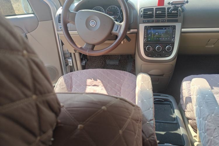 Used Buick GL8 2014 2.4L Classic Edition
