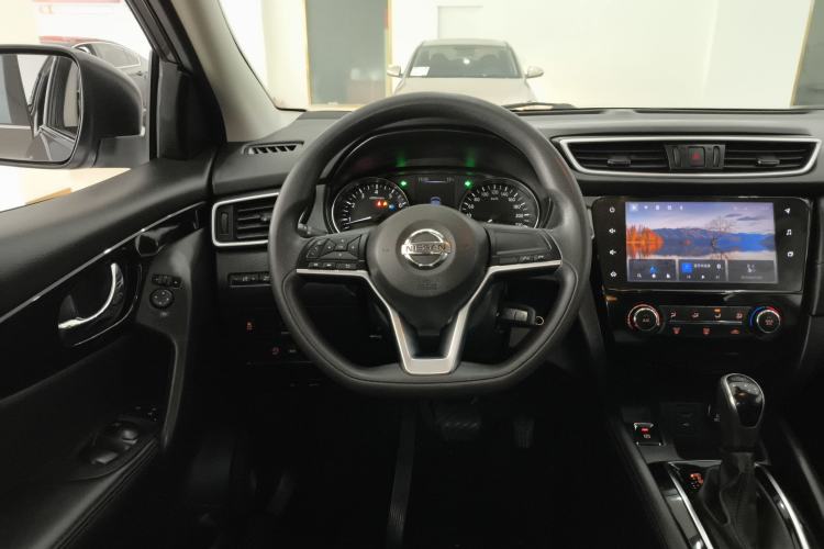 Used Nissan Qashqai 2021 2.0L CVT Smart Enjoyment Version