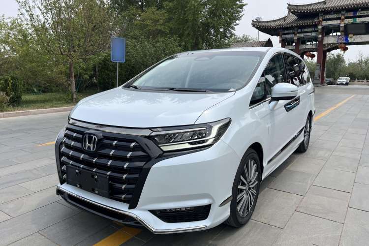 Used Honda Elysion 2024 2.0L eHEV Luxury Edition