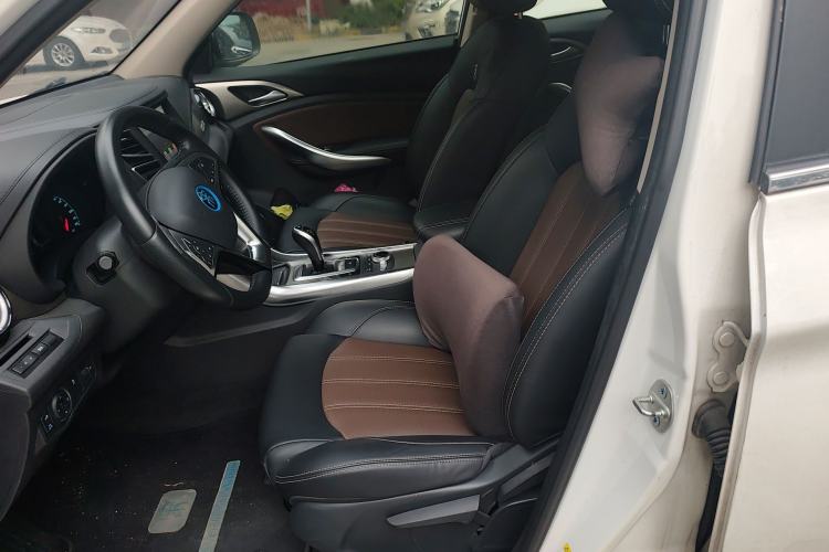 Used BYD Song New Energy 2017 Song DM 1.5TID All-Wheel Drive Luxury Model Left Front Seat