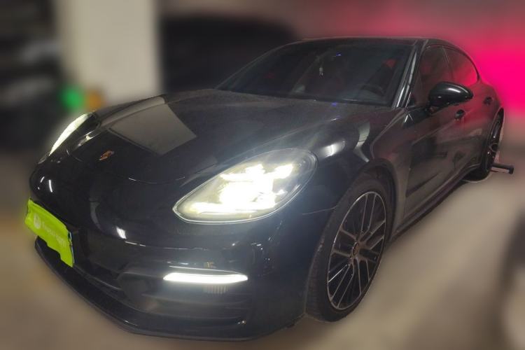 Used Porsche Panamera 2023-Year Restyled Panamera Executive Extended Platinum Edition 2.9T