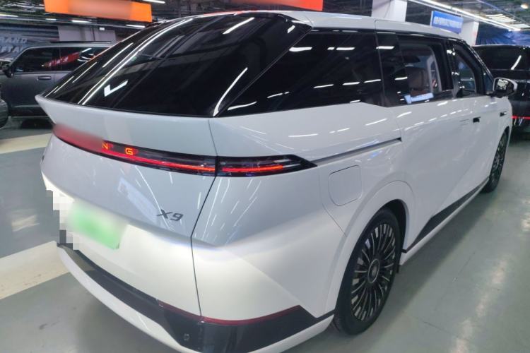 Used XPeng X9 2025 740 Ultra-Long Range Max
