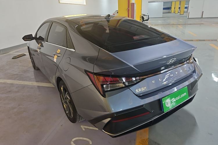 Used Hyundai Elantra 2023 1.5L CVT LUX Prestige Edition