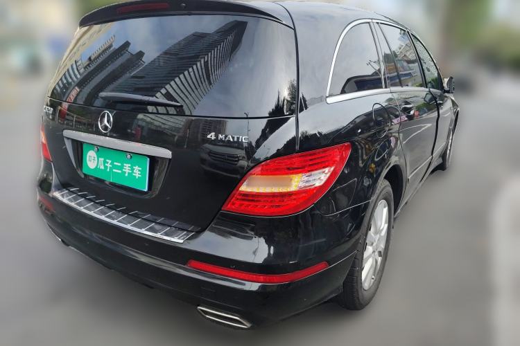 Used Mercedes-Benz R-Class 2017 R 320 4MATIC Business Edition Prestige Model