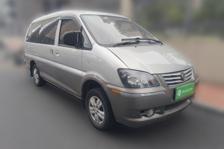 Used FORTHING Lingzhi 2016 M3L 1.6L 7-Seater Comfort Model Front Right 45 Deg