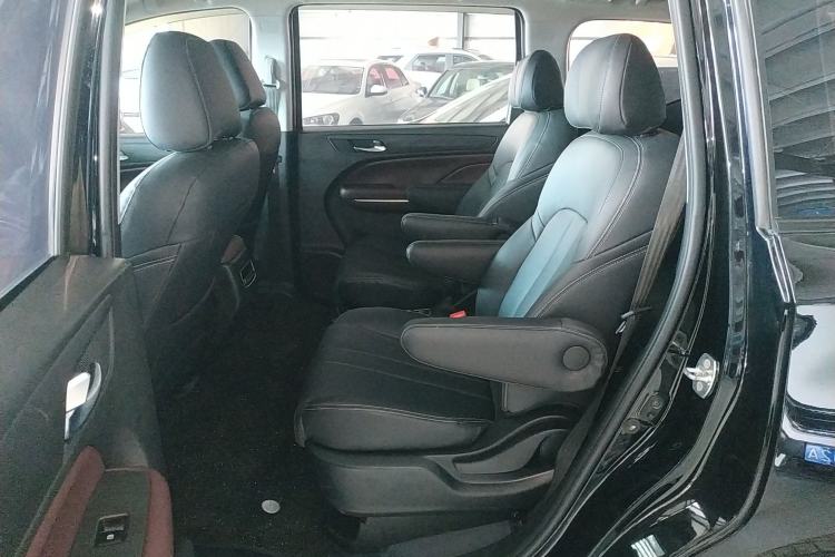 Used GAC Trumpchi M6 2021 PRO 270T DCT Elite Edition Left Rear Seat