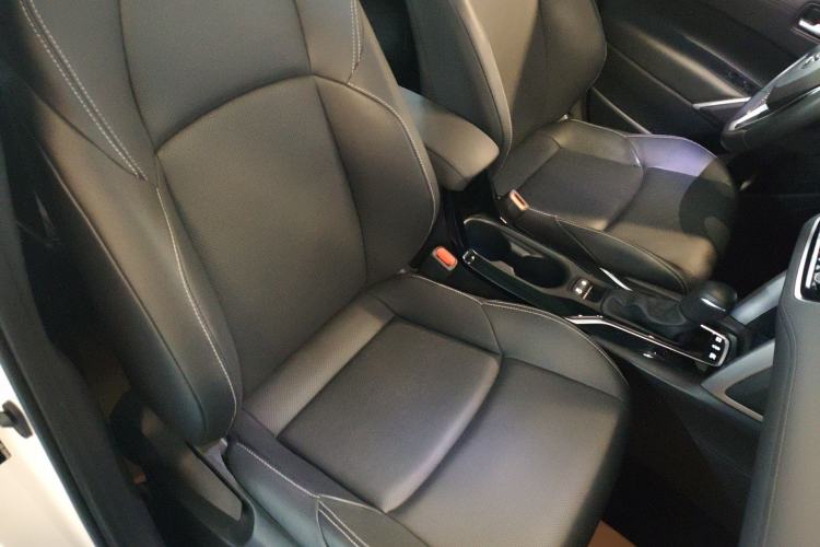 Used Toyota FRONTLANDER 2023 2.0L Smart Electric Hybrid Dual-Engine Deluxe Version