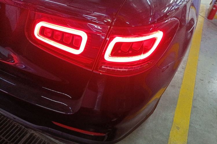 Used Mercedes-Benz GLC 2022 Facelift GLC 260 L 4MATIC Luxury Edition Right Rear Taillight