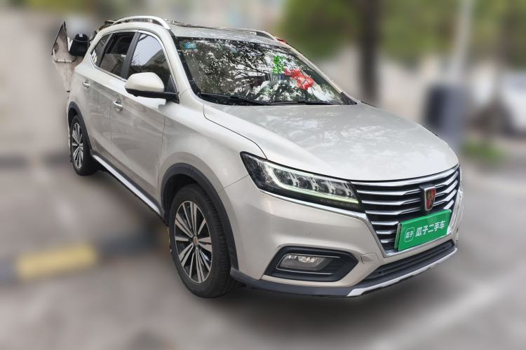 Used Roewe RX5 New Energy 2017 eRX5 50T Hybrid Connected Prestige Flagship Edition Front Right 45 Deg
