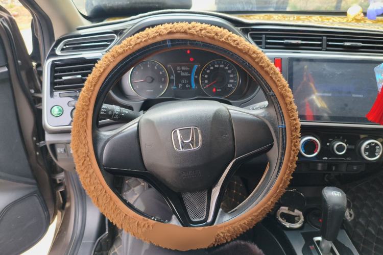 Used Honda Gienia 2017 1.5L CVT Comfort Version
