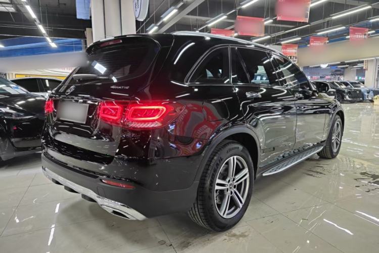 Used Mercedes-Benz GLC 2020 Facelift GLC 260 L 4MATIC Luxury Edition
