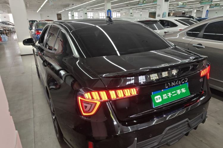 Used Lynk & Co 03 2022 1.5TD DCT JingPro Rear Left 45 Deg