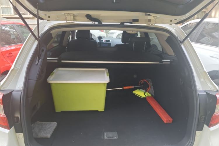 Used Subaru Outback 2015 2.5i Luxury Navigation Edition Trunk