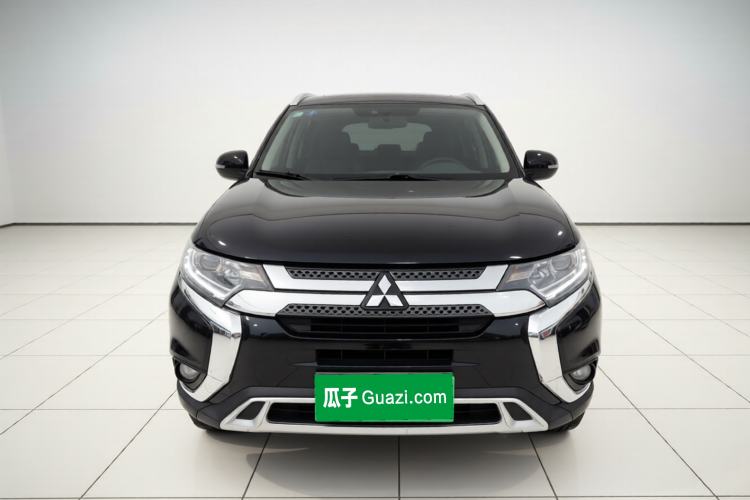 Used Mitsubishi Outlander 2019 2.0L Two-Wheel Drive Comfort Edition 5 Seats China V Standard Front