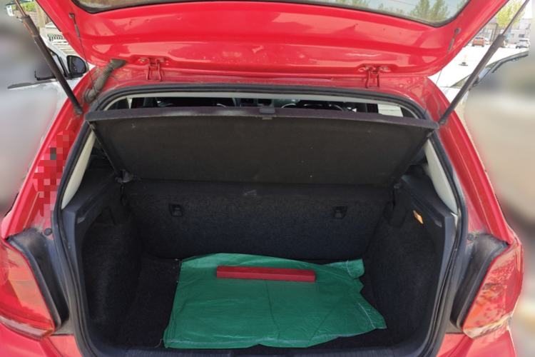 Used Volkswagen Polo 2014 1.4L Manual Fashion Edition