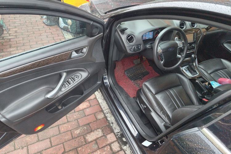 Used Ford Mondeo 2011 2.3L Luxury Model