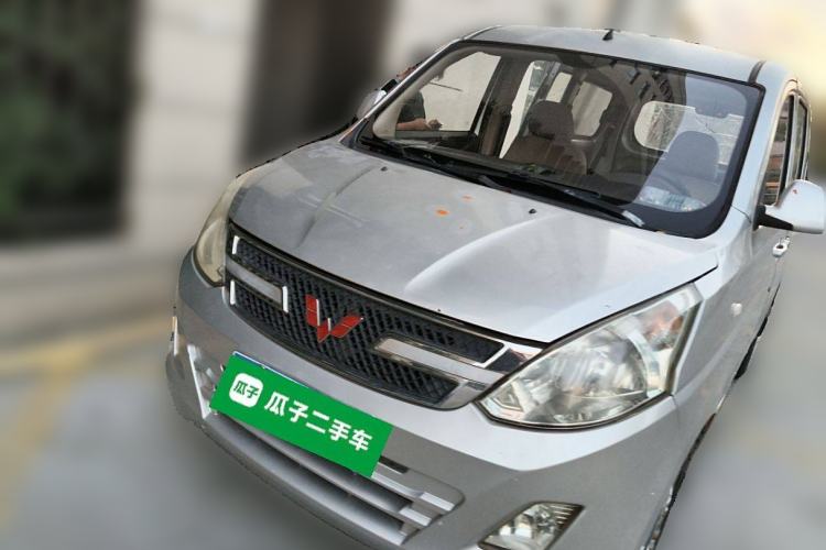 Used Wuling Rongguang V 2015 1.5L Standard Version