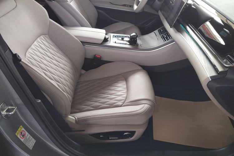 Used BYD Han 2025 DM-i Intelligent Driving Edition 125KM LiDAR Flagship Model