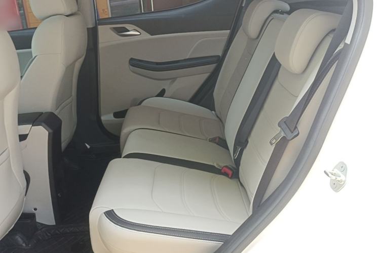 Used BYD Yuan Pro 2021 401 km Deluxe Version Left Rear Seat