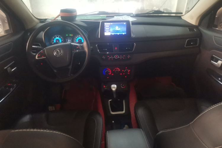 Used Dongfeng Fengon 330 2019 1.5L 330S Manual Comfort Version China VI Standard
