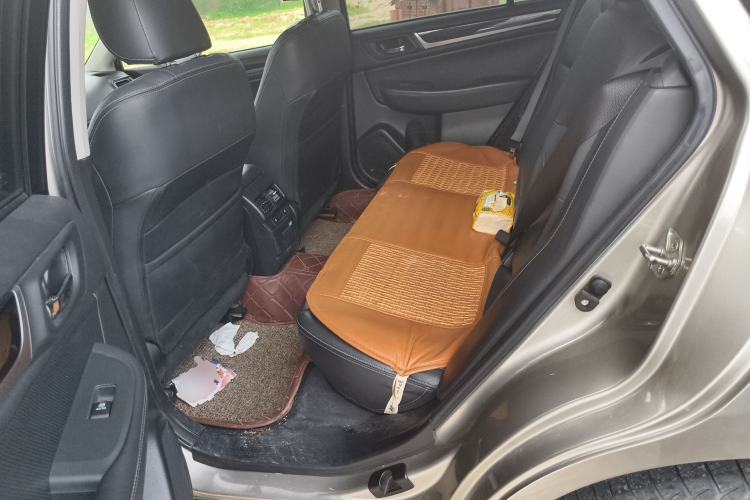 Used Subaru Outback 2015 2.5i Sport Navigation Edition Left Rear Seat