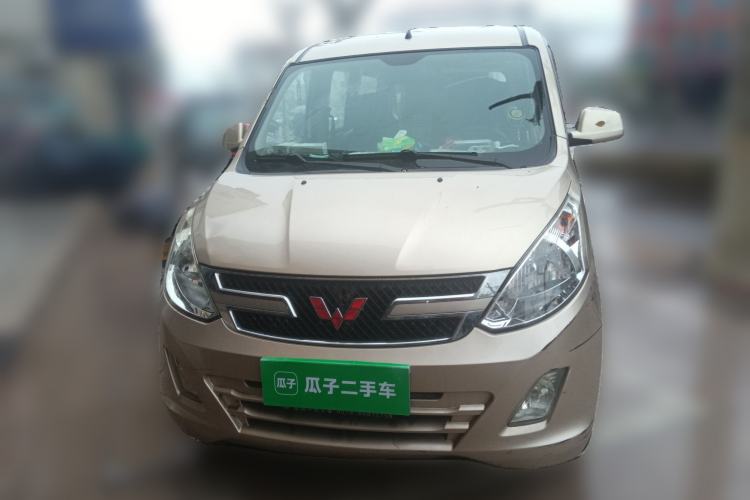Used Wuling Rongguang V 2016 1.5L Standard Version
