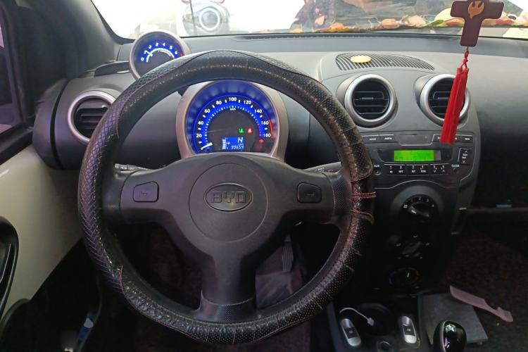 Used BYD F0 2015 1.0L AMT XuanKu Model Steering Wheel