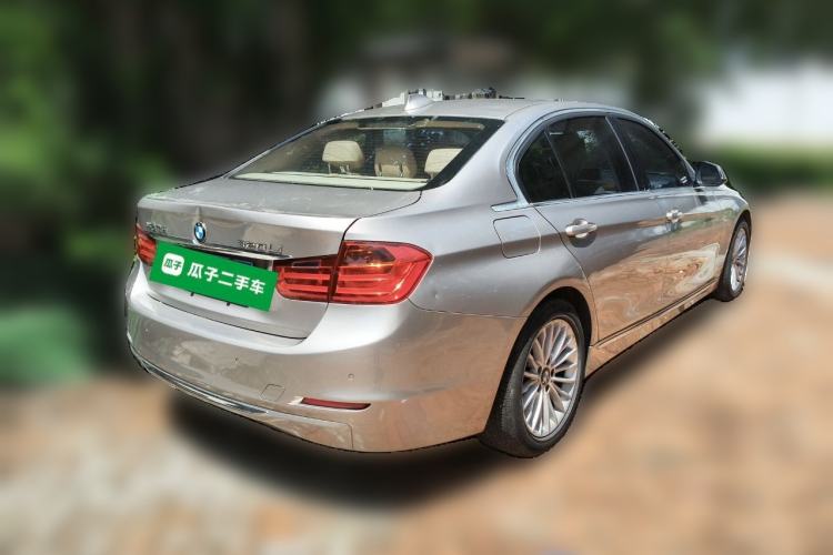 Used BMW 3 Series 2013 Facelifted 320Li Luxury Design Package