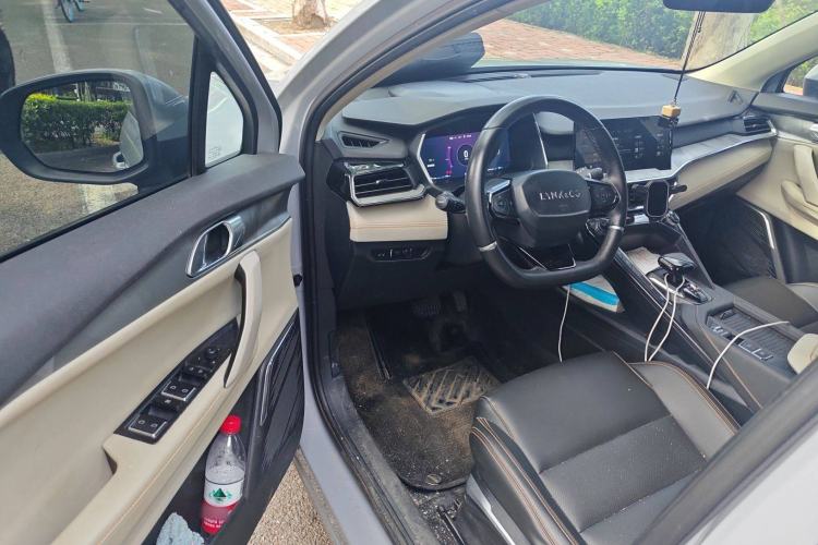 Used Lynk & Co 06 EM-P 2022 PHEV 84 km Range Pro Version