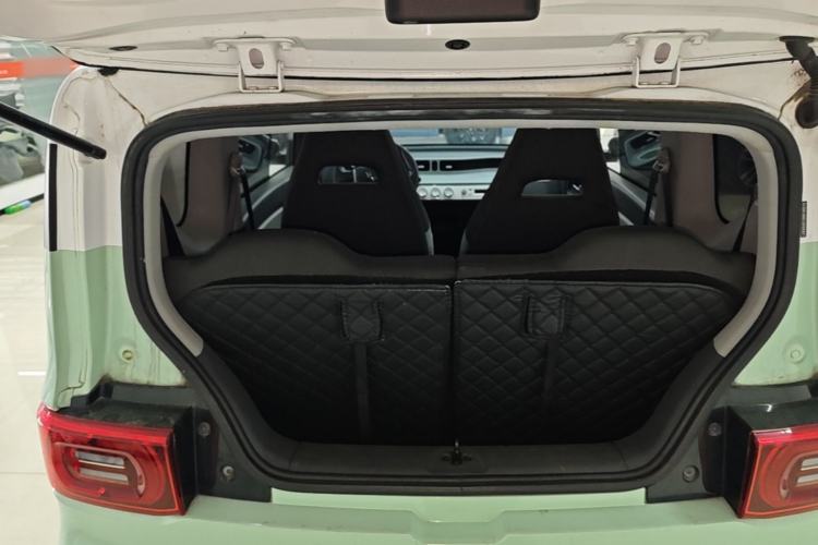 Used Wuling Hongguang MINIEV 2022 Macaron Premium Model – Lithium Iron Phosphate Trunk